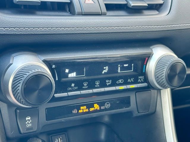 Used 2023 Toyota RAV4 LE image 21
