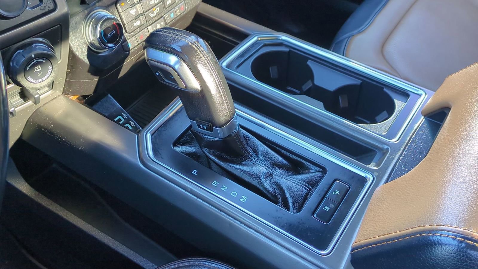 Used 2017 Ford F150 Limited w/ Trailer Tow Package image 36