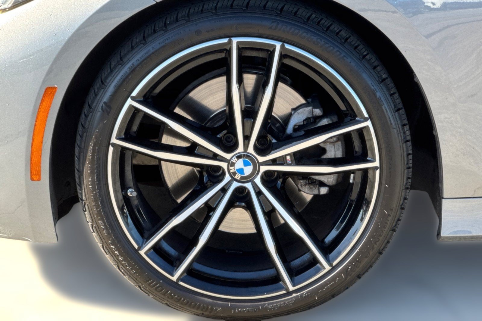 Used 2024 BMW 330i Sedan w/ M Sport Package RWD image 13