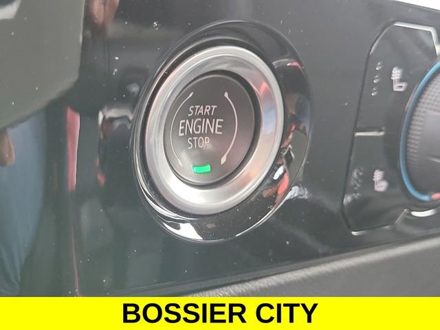 Certified 2023 Chevrolet Silverado 1500 RST AWD/4WD image 17