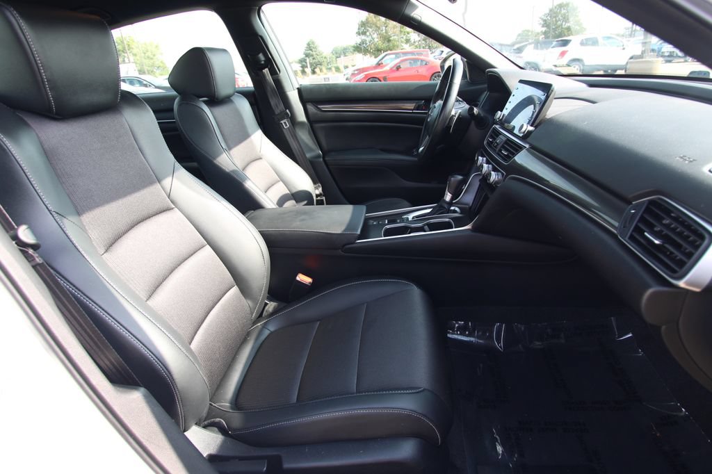 Used 2022 Honda Accord Sport image 8