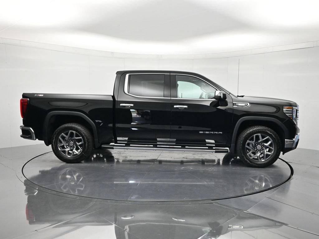 New 2026 GMC Sierra 1500 SLT w/ SLT Premium Plus Package AWD/4WD image 4