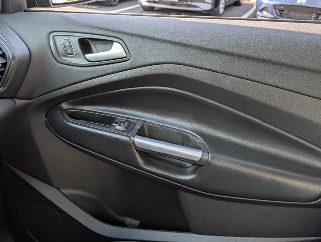 Used 2019 Ford Escape SE AWD/4WD image 23