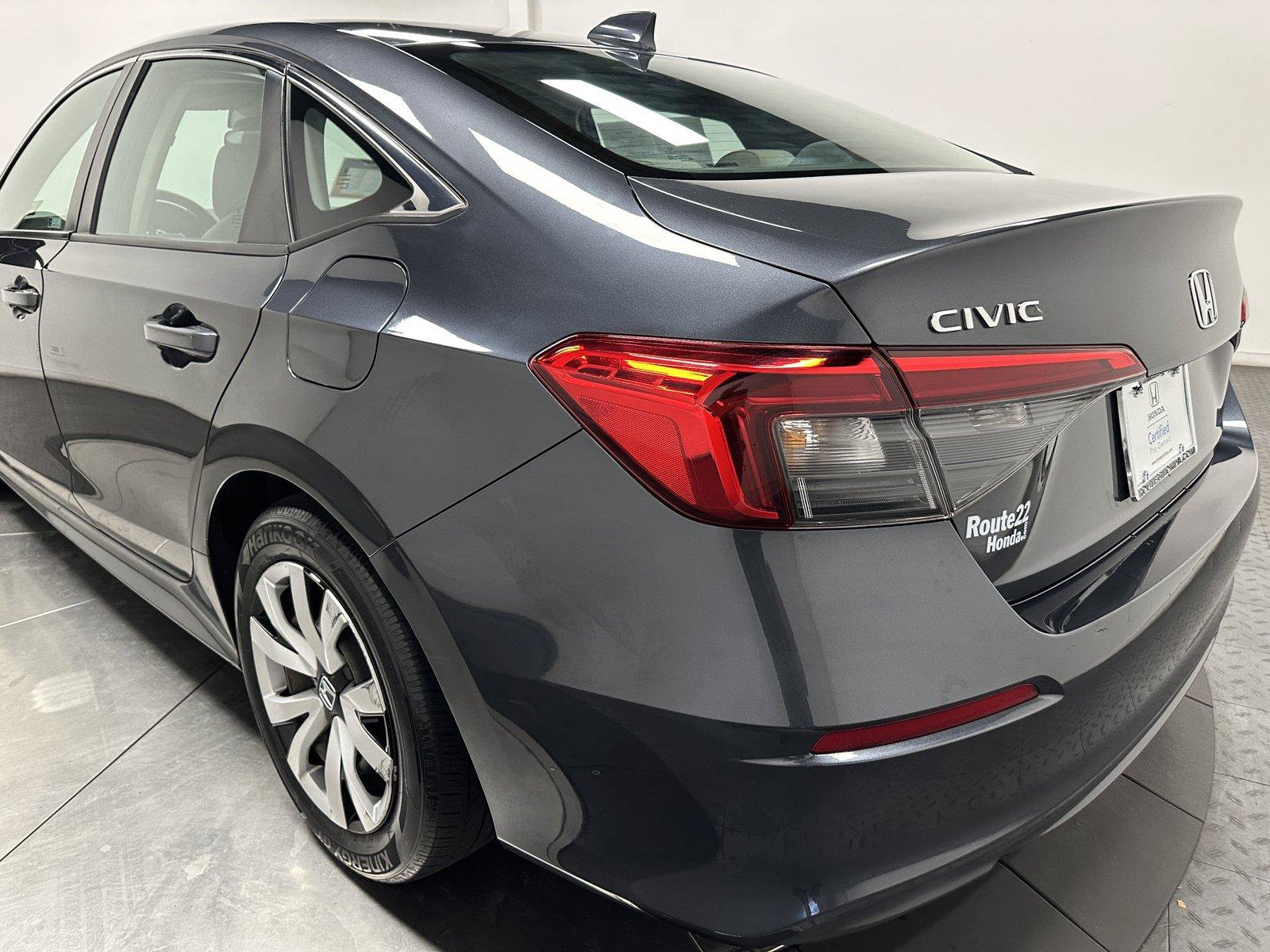 Used 2022 Honda Civic LX image 10