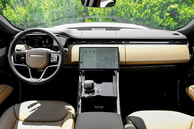 New 2026 Land Rover Range Rover Sport SE AWD/4WD image 19