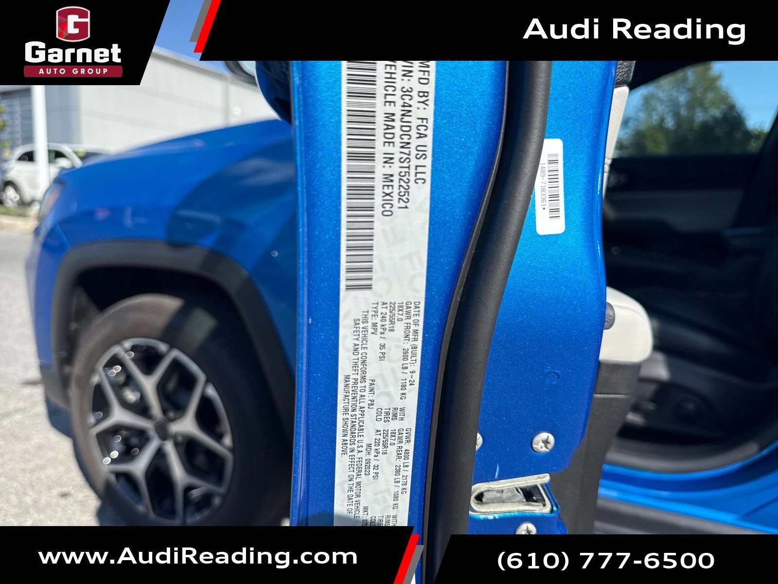 Used 2025 Jeep Compass Limited image 27