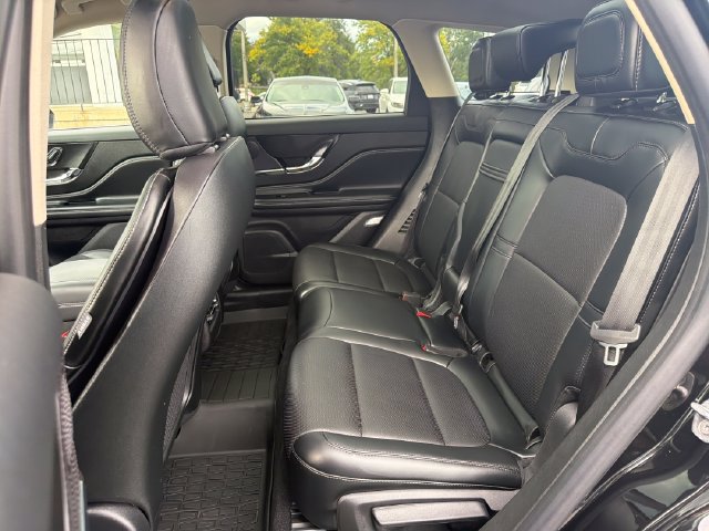 Certified 2024 Lincoln Corsair AWD w/ Equipment Group 101A image 28