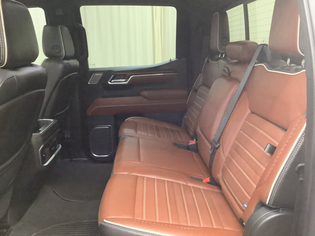 Used 2023 GMC Sierra 1500 Denali Ultimate AWD/4WD image 24