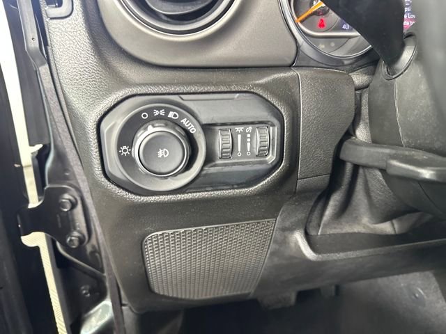 Used 2021 Jeep Wrangler Unlimited Sport image 19