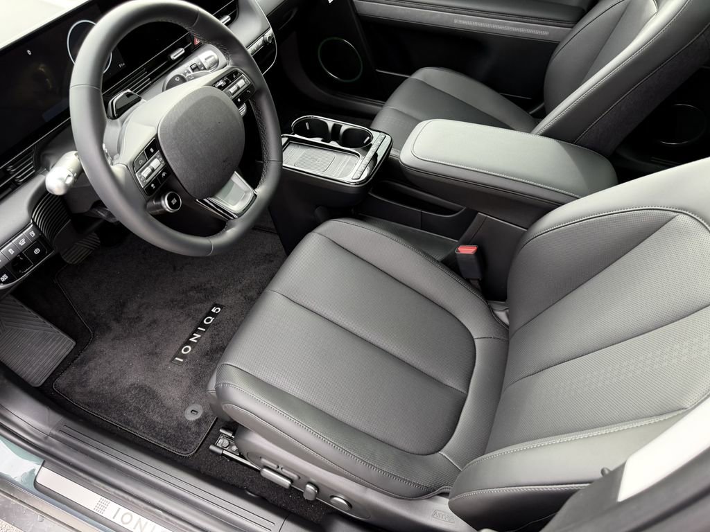 New 2026 Hyundai Ioniq 5 Limited image 13