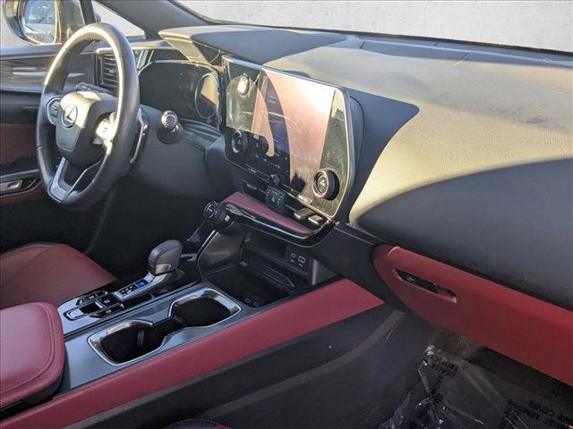 Certified 2025 Lexus NX 250 FWD w/ Premium Package image 24