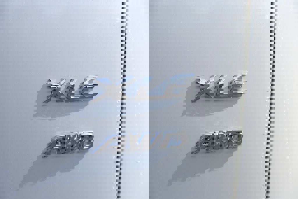 Certified 2026 Toyota Corolla Cross XLE w/ Convenience Package image 9