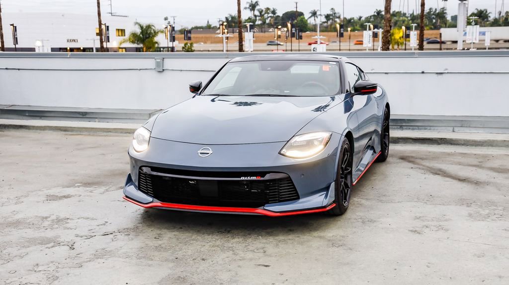 Used 2024 Nissan Z NISMO w/ Floor Mat Package RWD image 4