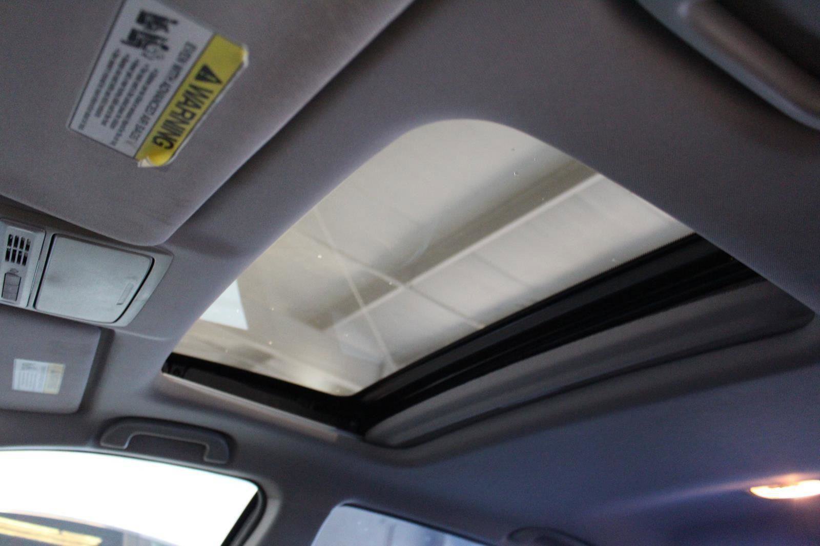 Used 2016 Honda Accord EX-L image 31