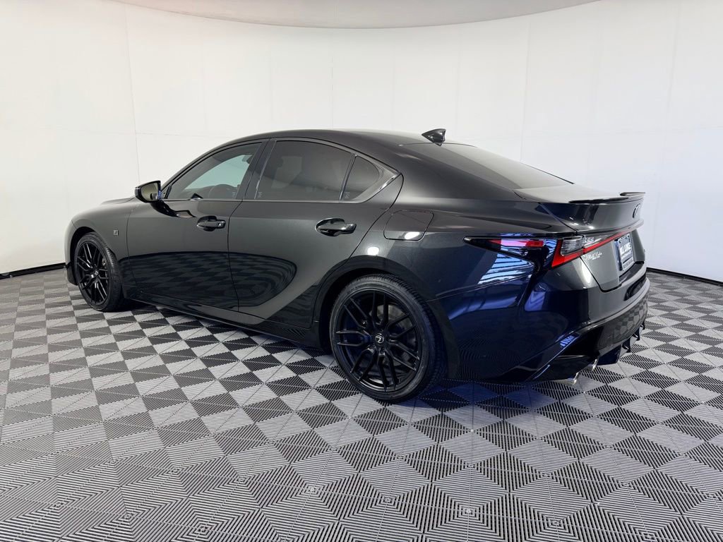 Used 2024 Lexus IS 500 image 9