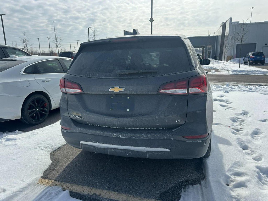 Used 2023 Chevrolet Equinox LT image 3