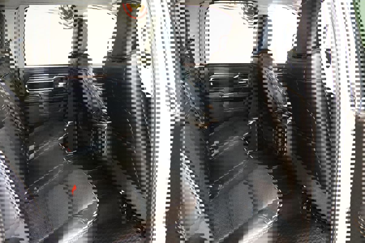 Used 2024 RAM 3500 Laramie image 77