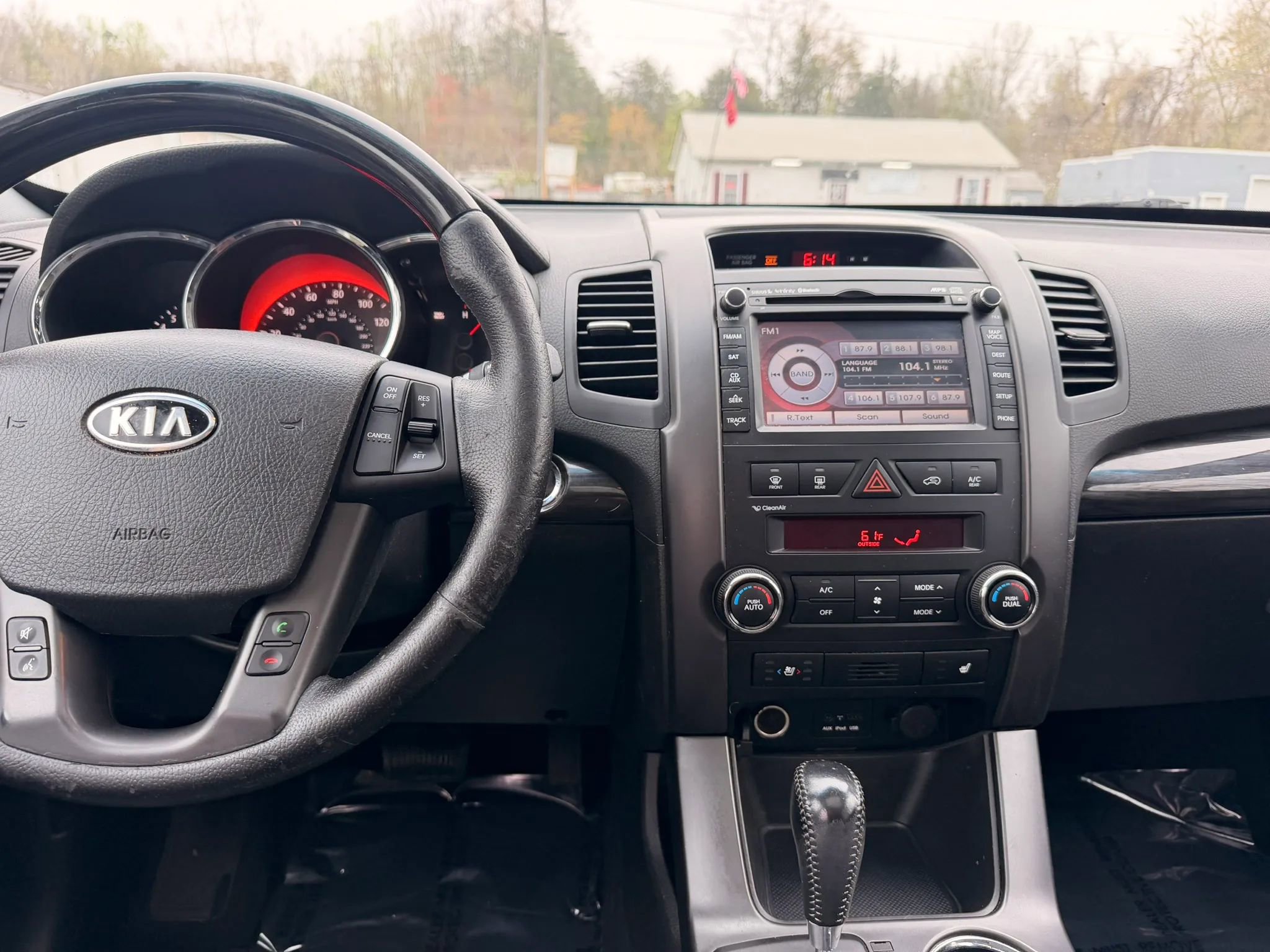 Used 2013 Kia Sorento SX w/ SX Premium Pkg image 32