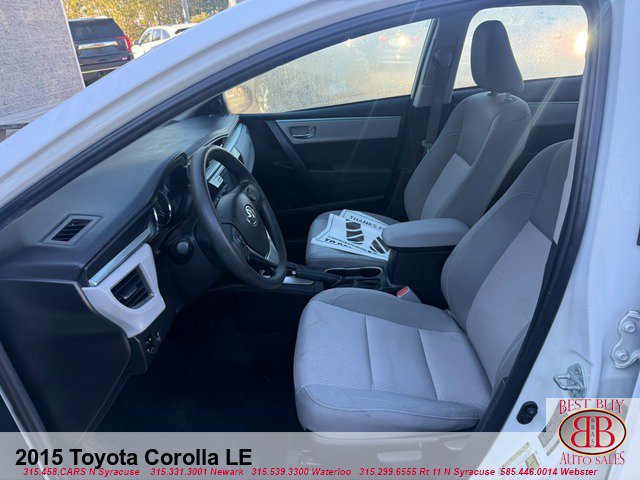Used 2015 Toyota Corolla LE FWD image 10