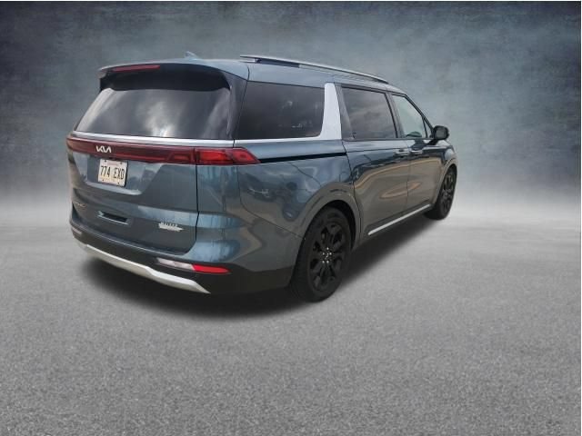 Used 2022 Kia Carnival SX FWD image 10