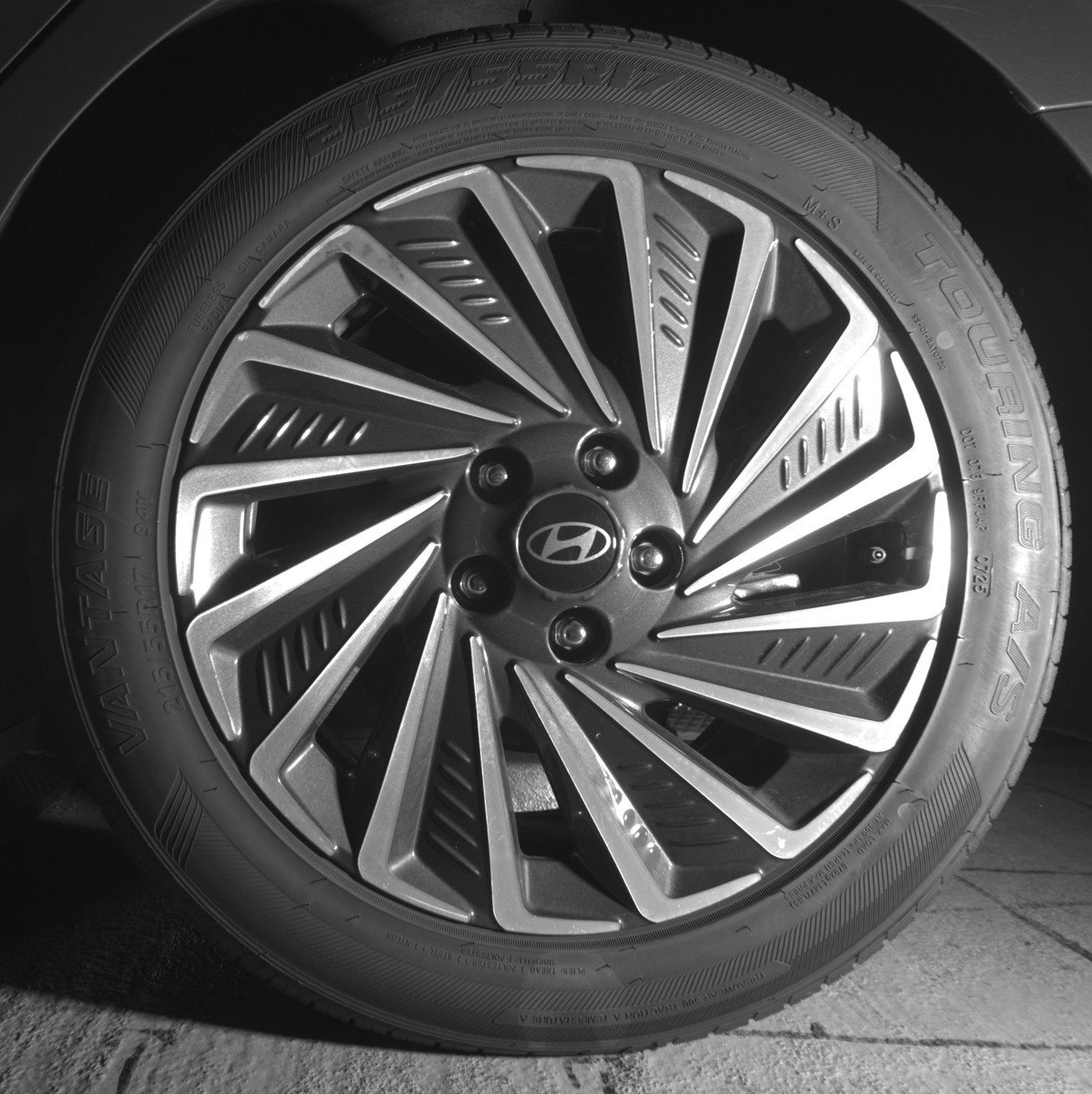 Used 2025 Hyundai Sonata SEL image 14