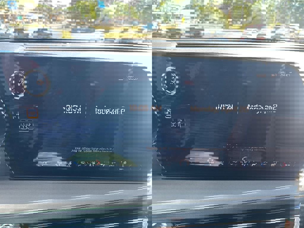 New 2026 Chevrolet Traverse LT FWD image 14