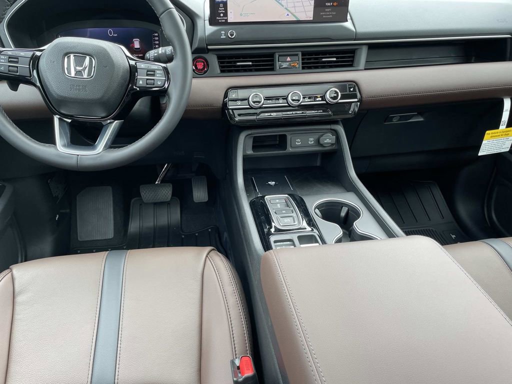 New 2026 Honda Pilot Touring image 13