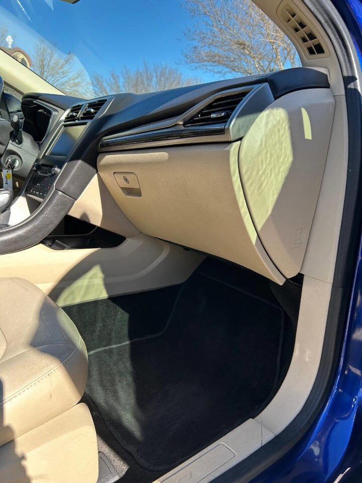 Used 2013 Ford Fusion SE image 46