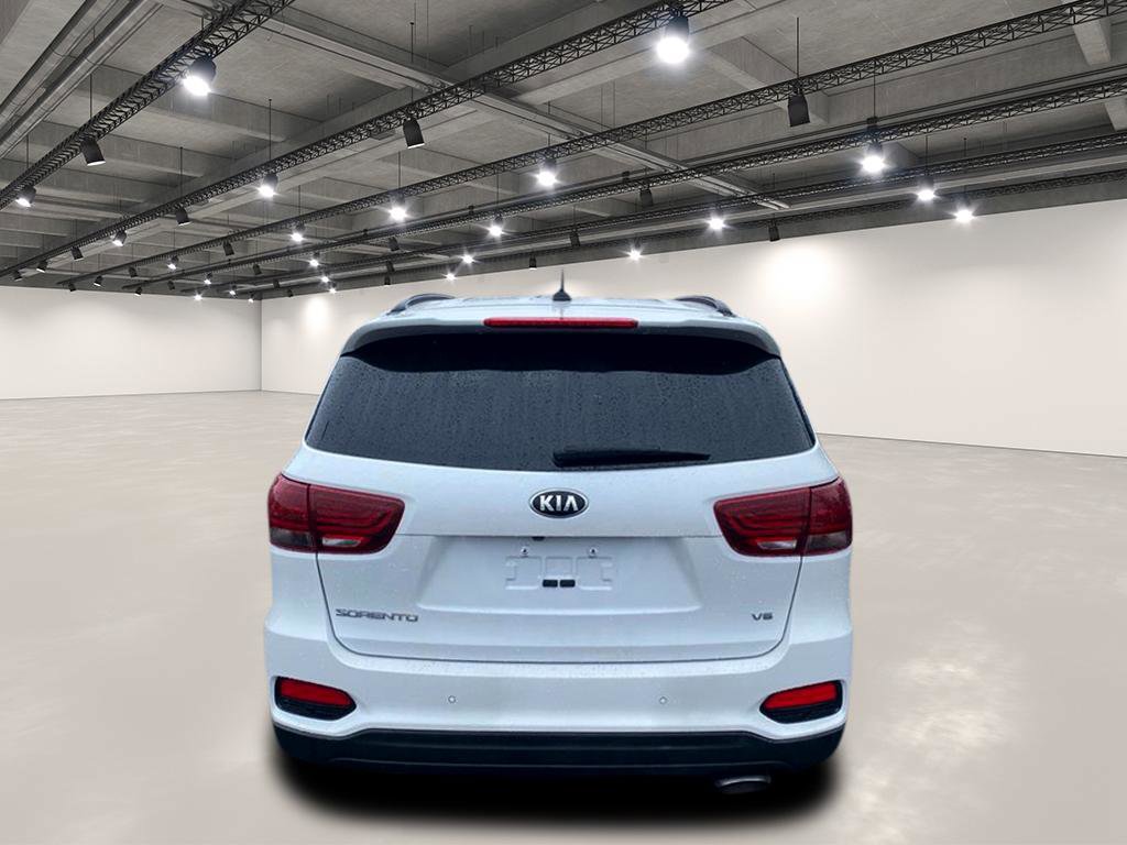 Used 2020 Kia Sorento S image 6
