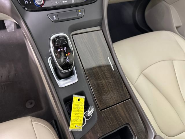 Used 2017 Buick LaCrosse Preferred image 20