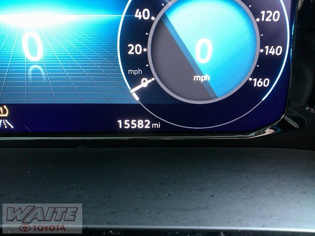 Used 2024 Volkswagen Atlas SE image 12