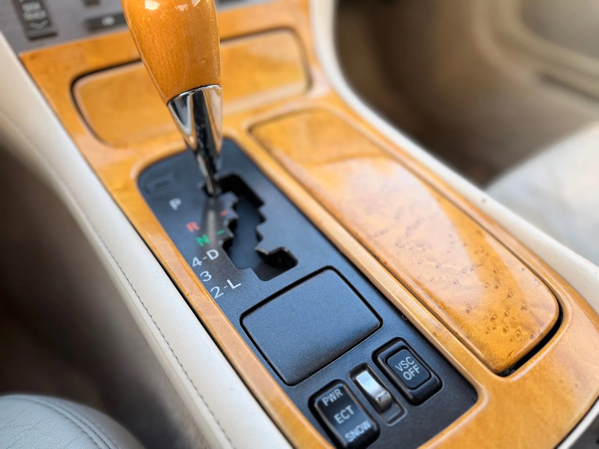 Used 2003 Lexus SC 430 Convertible RWD image 28