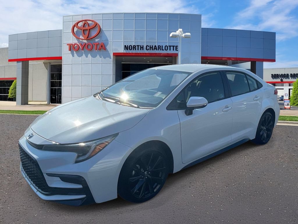 Used 2025 Toyota Corolla SE FWD image 5