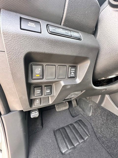 Certified 2024 Nissan Frontier SV w/ Hardbody Edition image 27