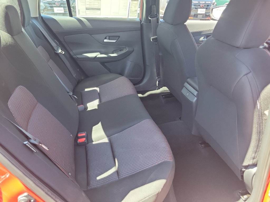 New 2027 Nissan Sentra SR w/ Floor Mat Package FWD image 16