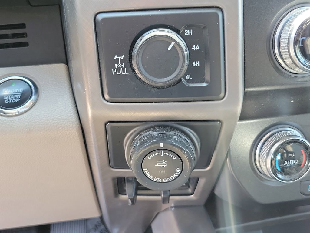 Used 2019 Ford F150 Limited w/ Trailer Tow Package image 31