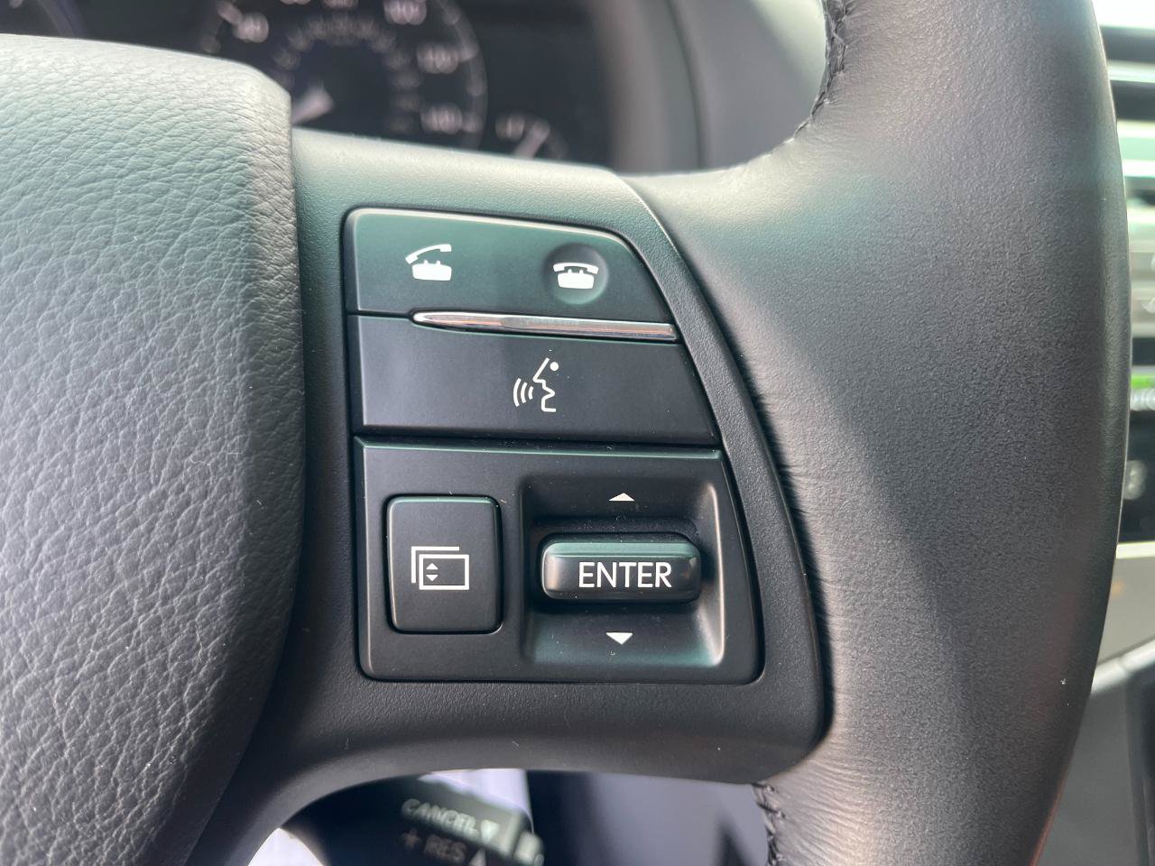 Used 2010 Lexus RX 450h AWD w/ Premium Pkg image 30