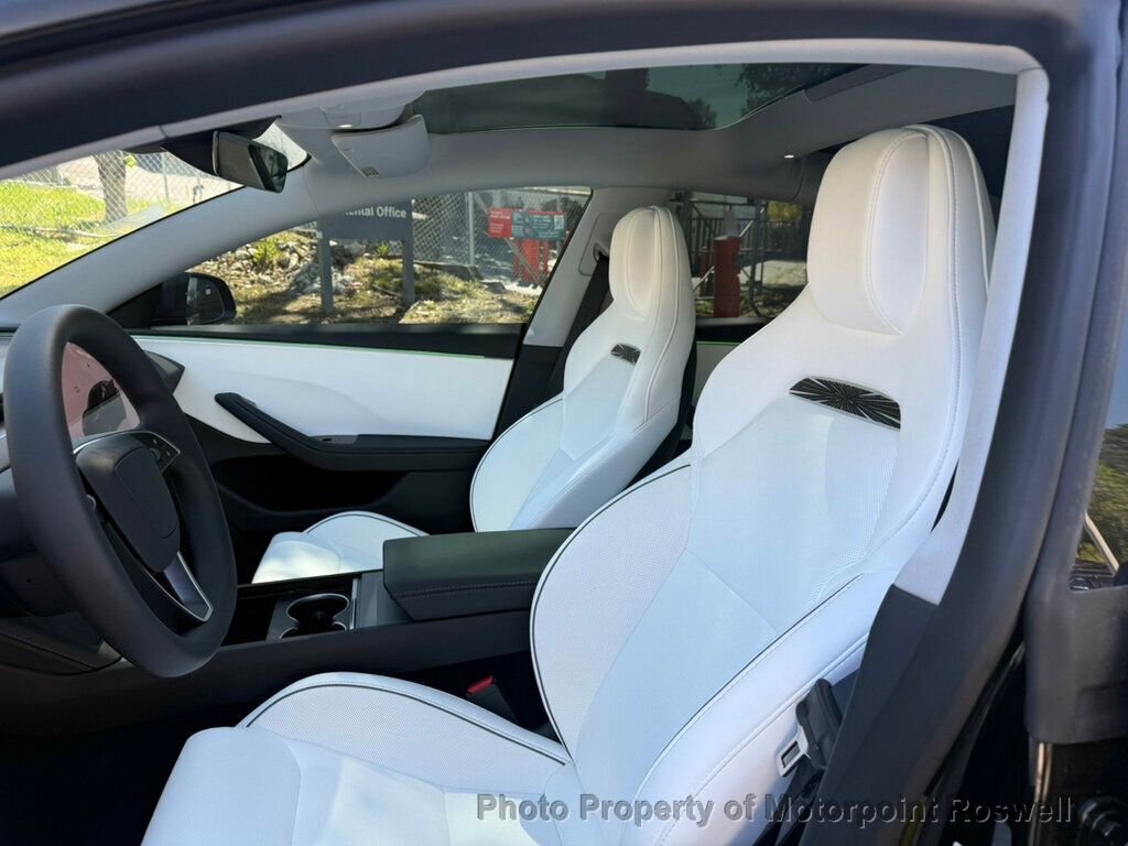 Used 2025 Tesla Model 3 Performance AWD/4WD image 9