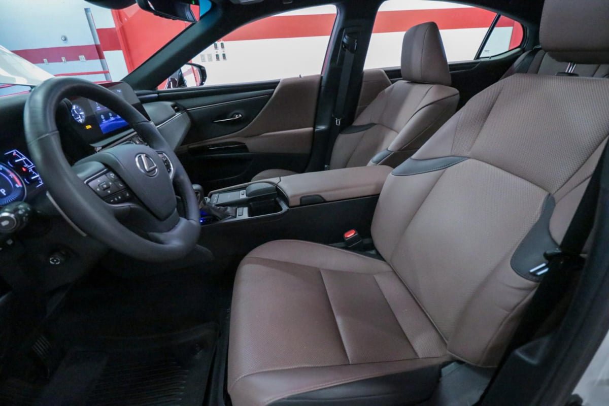 Used 2022 Lexus ES 350 w/ Premium Package FWD image 11