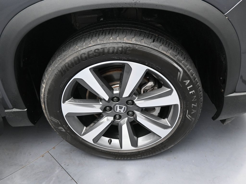 Used 2024 Honda Pilot Elite image 46