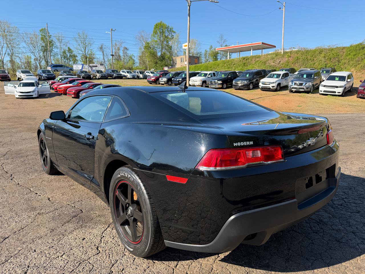 Used 2014 Chevrolet Camaro LS RWD image 7