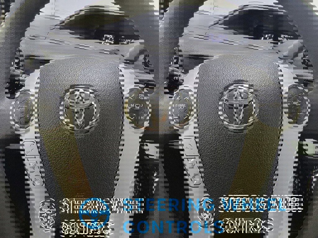 Used 2016 Toyota Prius C Persona Series image 18