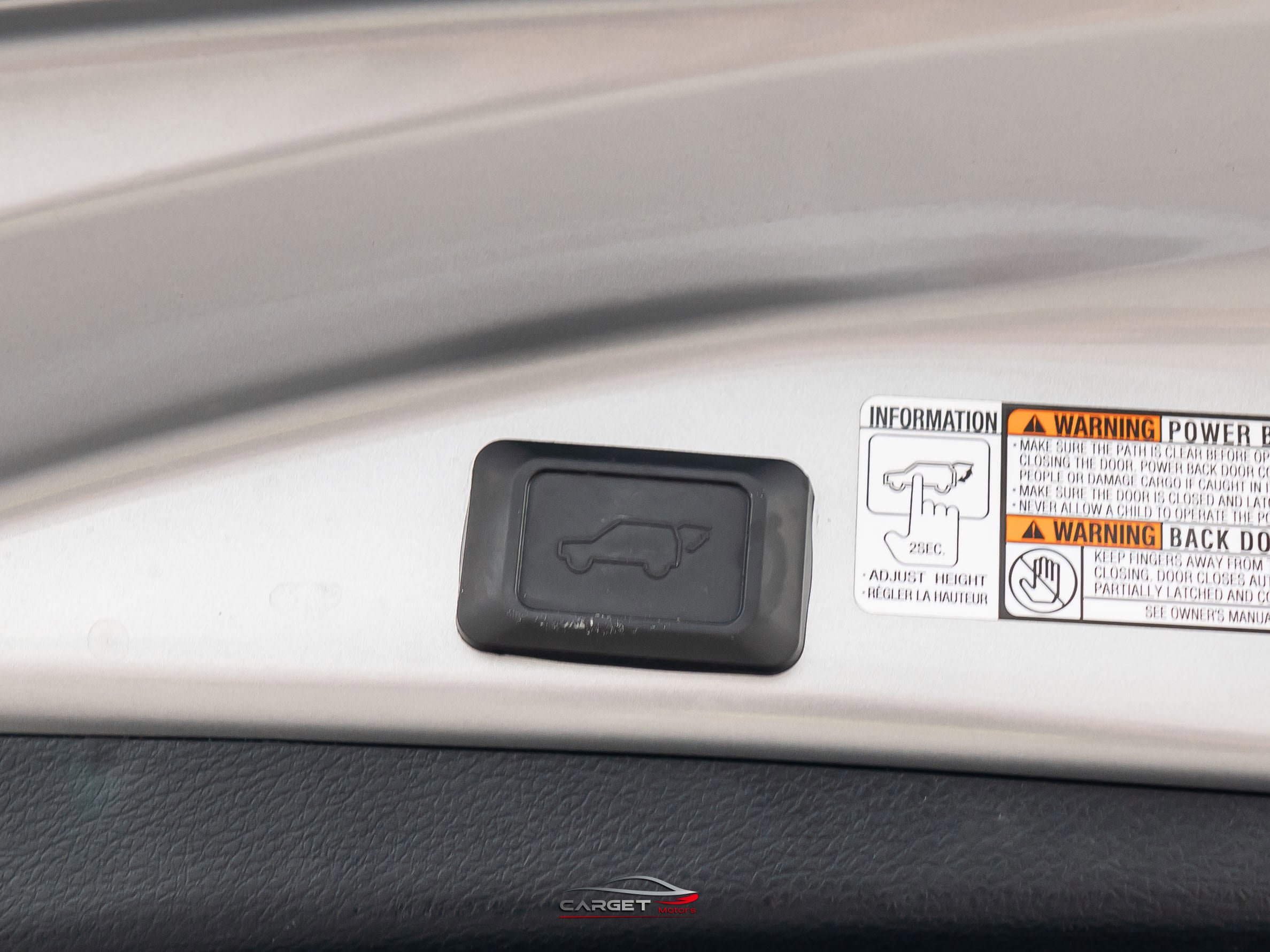 Used 2016 Toyota RAV4 XLE AWD/4WD image 43