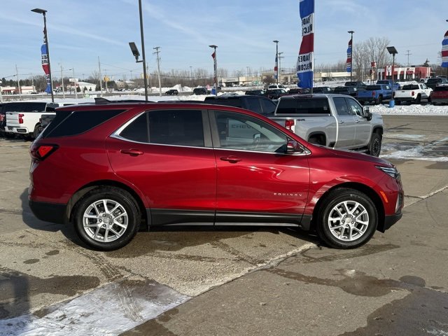 Used 2024 Chevrolet Equinox LT image 6