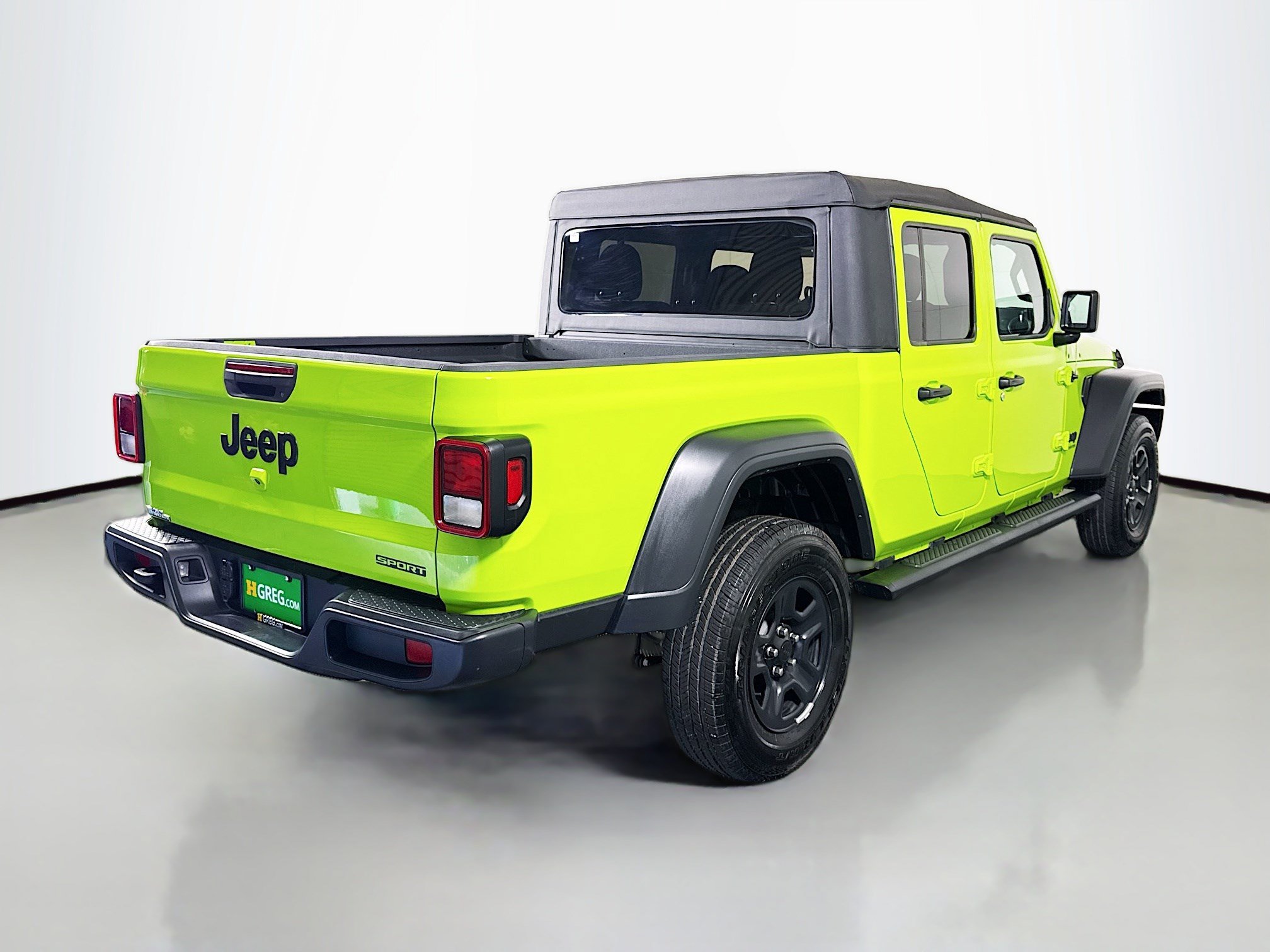 Used 2021 Jeep Gladiator Sport AWD/4WD image 10