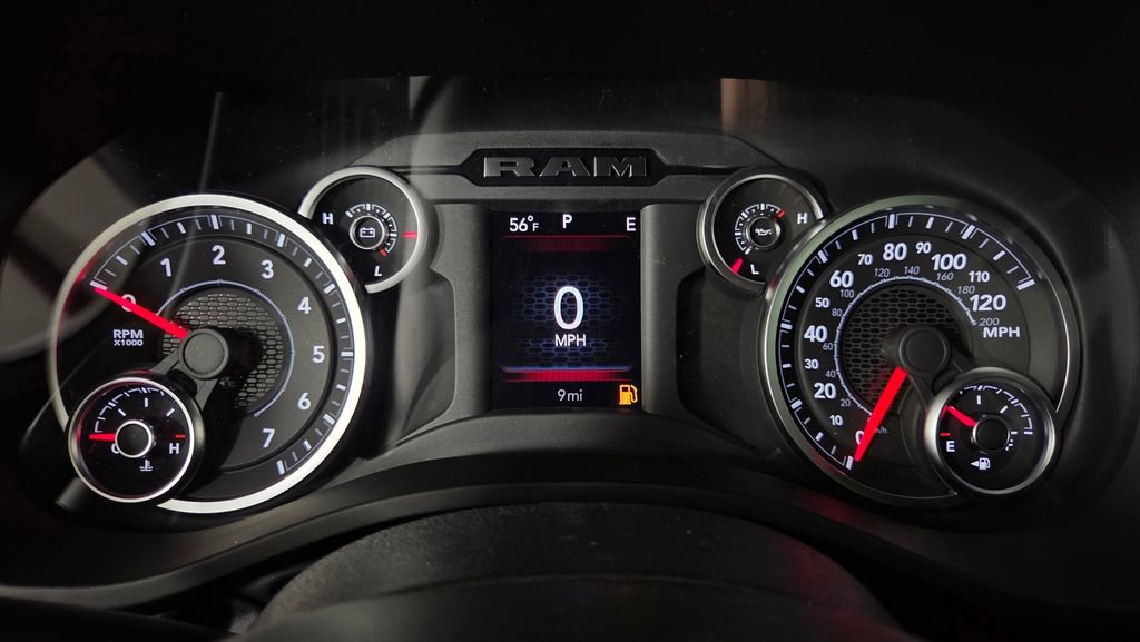 New 2026 RAM 1500 4x4 Crew Cab image 16