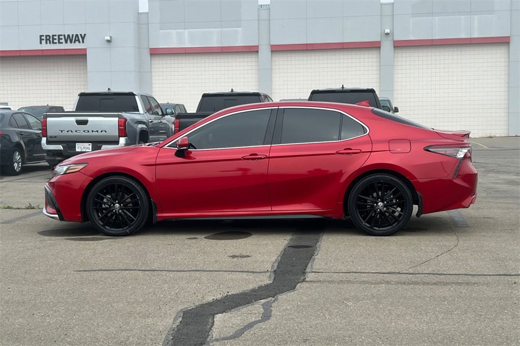 Certified 2021 Toyota Camry XSE image 9