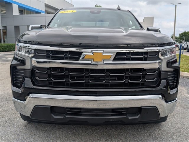 Used 2023 Chevrolet Silverado 1500 LT image 2