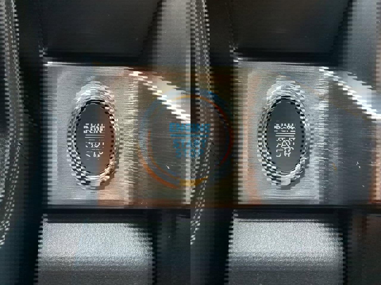 Used 2024 Ford F250 Lariat w/ Chrome Package image 26