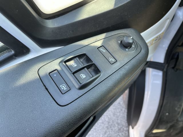 Used 2025 RAM ProMaster 2500 w/ Convenience Group FWD image 17